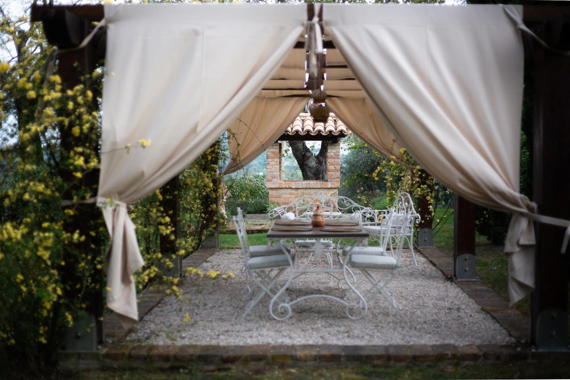 Holiday home Ca' Le Cerque, Surrounded By The Marche Nature