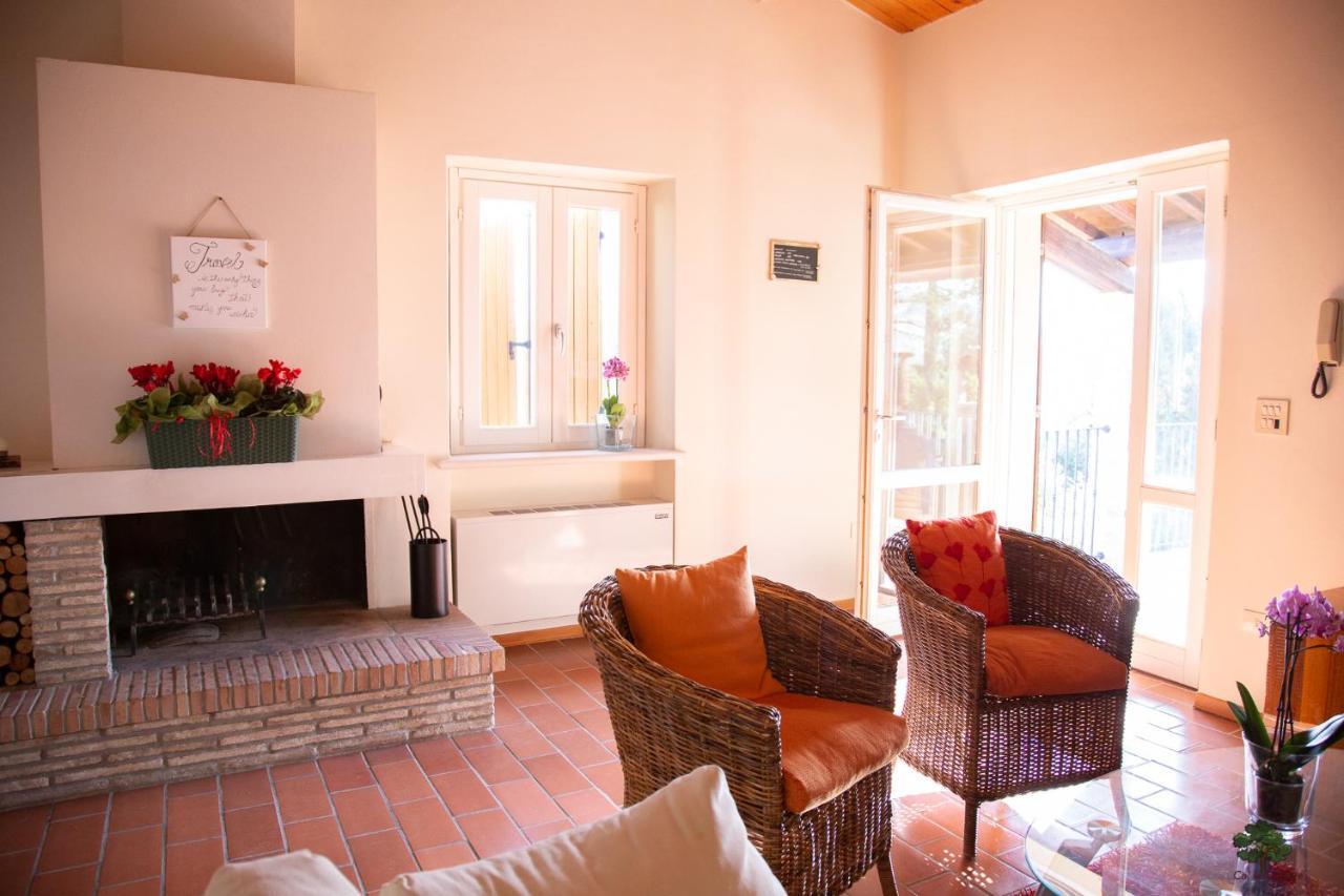 Ca' Le Cerque, Surrounded By The Marche Nature Holiday home